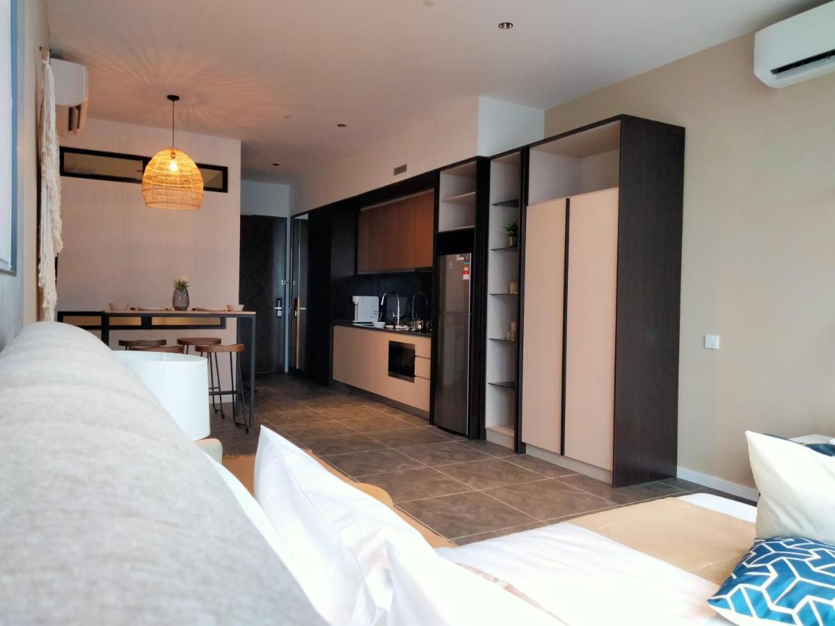 Scarletz Suites Klcc I Homebrickz Kuala Lumpur Exteriör bild