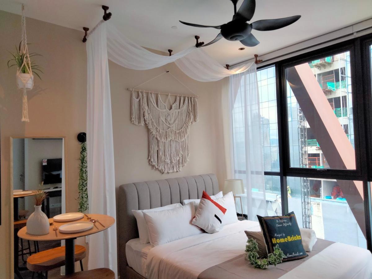 Scarletz Suites Klcc I Homebrickz Kuala Lumpur Exteriör bild